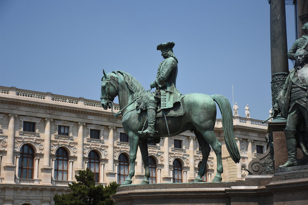 DSC-2747.JPG